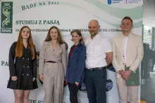 Studenci z prodziekanem prof. dr hab. Rafał Sądej podczas 15th Biotechnology Students’ Conference