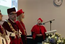 Zdjęcie przedstawiające inaugurację roku akademickiego na MWB